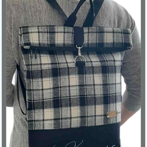 Unisex kockás roll-top hátizsák - táska & tok - hátizsák - hátizsák - Meska.hu