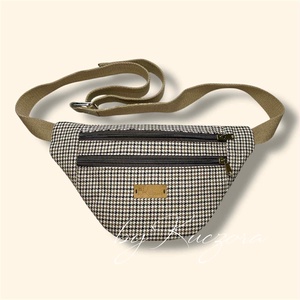Barna pepita mintás övtáska / crossbody  elegán - táska & tok - övtáska - Meska.hu