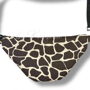 Zsiráfmintás övtáska / crossbody  stílusos és egyedi - táska & tok - övtáska - Meska.hu