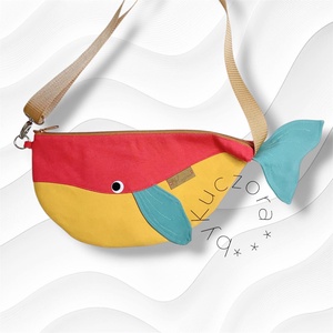 Bálna alakú övtáska � mustársárga, korall és türkiz színekben - Meska.hu