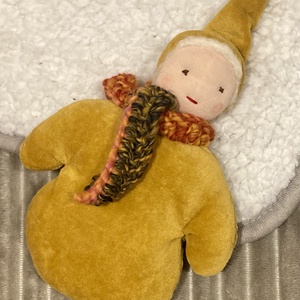 WaldorfART- Borostyán -Waldorf alvó baba,, alvómanó, álommanó - játék & sport - baba & babaház - baba - Meska.hu