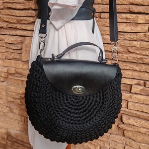 Horgolt női körtáska - táska & tok - kézitáska & válltáska - válltáska - Meska.hu