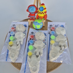 DIY Kreatív gipsz festő készlet Űrutazás gyerekeknek, Kreatív festőszett, Festő készlet, Űr témájú ajándék,Születésnap - Meska.hu