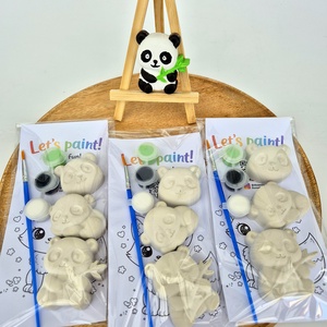 DIY Kreatív festhető gipsz Panda csomag gyerekeknek, Születésnapi kreatív foglalkozás, Kézműves játék, Festés, DIY (Csináld magad), Egységcsomag, Gipszöntés, ? Csoportos programot vagy kreatív foglalkozást tervezel?
Ezek a kifesthető figurás csomagok tökéle..., MESKA