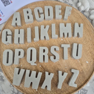 DIY Kreatív festhető gipsz Betű 3-6db csomag gyerekeknek, Személyre szabott dekoráció, Nevek, Kézműves játék, Festés - baba - mama - babaszoba dekoráció - gyerek névtábla - Meska.hu