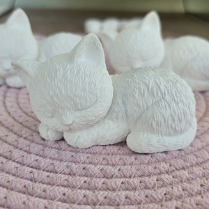 Natúr festhető 3D gipszfigura Alvó cica Gyermek kézműves foglalkozás - diy (csináld magad) - egységcsomag - Meska.hu