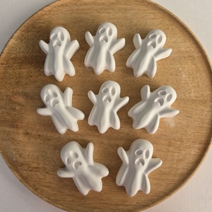 Halloween szellem - kísértet - natúr fehér gipszfigura 1db - Kreatív festhető ajándék, DIY (Csináld magad), Egységcsomag, Gipszöntés, Festhető gipszfigura
❗️1DB❗️

⚠️ Fontos: A termék ára kizárólag a gipszfigurát tartalmazza, alap es..., MESKA