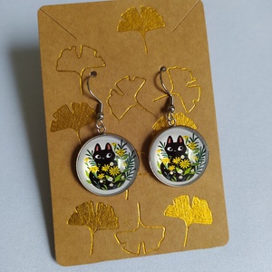 Fekete cicás növényes fülbevaló - ékszer - fülbevaló - lógós kerek fülbevaló - Meska.hu