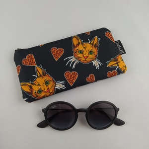 Napszemüveg tok - cica és szív - táska & tok - pénztárca & más tok - szemüvegtok - Meska.hu
