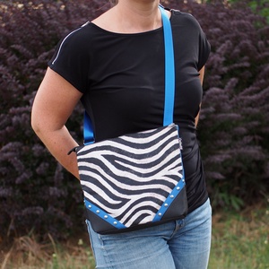 Robert Kaufman zebra oldaltáska / crossbody  - táska & tok - kézitáska & válltáska - vállon átvethető táska - Meska.hu