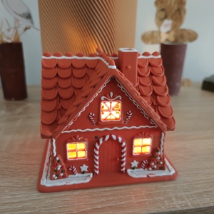 Karácsonyi meseház � Részletgazdag, világító LED kisház - karácsony - karácsonyi lakásdekoráció - karácsonyi falu, házikó - Meska.hu