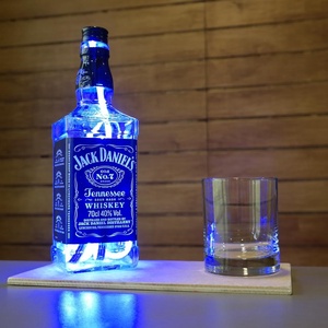Whisky-s Led hangulatlámpa fa talppal, pohárral -  - Meska.hu