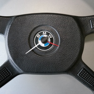 BMW kormánykerékből fali óra -  - Meska.hu