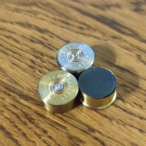 Töltény hűtőmágnes, vadászajándék 4 db-os szett - otthon & életmód - konyhafelszerelés, tálalás - konyhai dekoráció - hűtőmágnes - Meska.hu