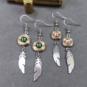 Töltény fülbevaló Tollas csüngős - Meska.hu