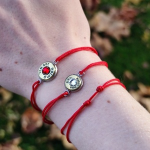 Töltény string karkötő Piros - Meska.hu