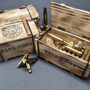 Töltény Tank ládában - művészet - militária - katonai felszerelések - Meska.hu