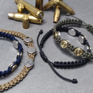 Töltény paracord karkötő, 3- lövetű - ékszer - karkötő - fonott karkötő - Meska.hu