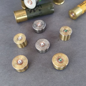 Női Töltény hűtőmágnes - otthon & életmód - konyhafelszerelés, tálalás - konyhai dekoráció - hűtőmágnes - Meska.hu