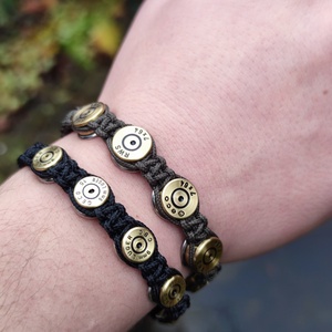 Töltény paracord karkötő, 7- lövetű Vadász ajándék - ékszer - karkötő - fonott karkötő - Meska.hu