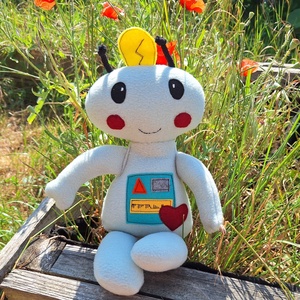 Halványkék Kisrobot, plüss robot - játék & sport - plüssállat & játékfigura - robot & gép - Meska.hu