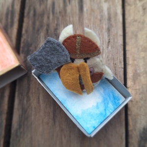 Kitűző - PocketLove Viking - játék & sport - plüssállat & játékfigura - ember - Meska.hu