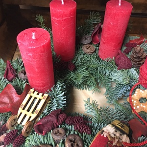 Adventi koszorú-nobilis fenyővel - karácsony - adventi díszek - adventi ablakdekoráció - Meska.hu