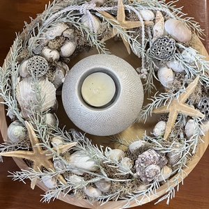 Kagylós nyári dekoráció fatálcán, asztaldísz, Otthon & Életmód, Dekoráció, Ajtó- és ablak dekoráció, Ajtódísz & Kopogtató, Virágkötés, MESKA