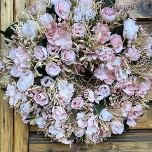 Pasztell rózsaszín nyári ajtódísz, kopogtató , koszorú , Otthon & Életmód, Dekoráció, Ajtó- és ablak dekoráció, Ajtódísz & Kopogtató, Virágkötés, MESKA