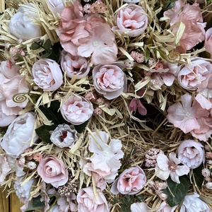 Pasztell rózsaszín nyári ajtódísz, kopogtató , koszorú  - otthon & életmód - dekoráció - ajtó- és ablak dekoráció - ajtódísz & kopogtató - Meska.hu