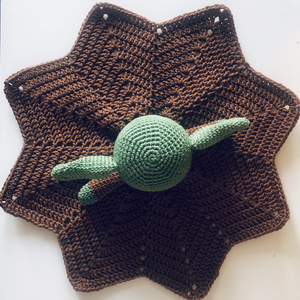 Baby Yoda szundikendő - otthon & életmód - babaszoba, gyerekszoba - gyerek díszpárna - Meska.hu Baby Yoda szundikendő - otthon & életmód - babaszoba, gyerekszoba - gyerek díszpárna - Meska.hu