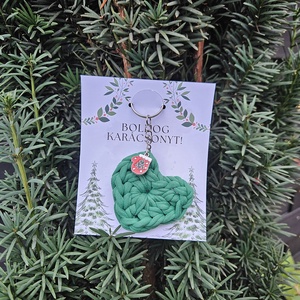 Horgolt szív kulcstartó ajándék - zöld, Táska & Tok, Kulcstartó & Táskadísz, Kulcstartó, Horgolás, MESKA