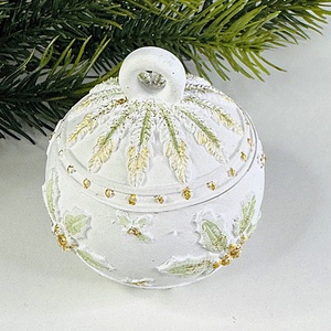 CandlAir Karácsonyi gömb- Magyal- szójaviasz illatgyertya kerámiatégelyben - otthon & életmód - gyertya, illat, aroma - gyertya - Meska.hu