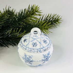 CandlAir Karácsonyi gömb- Hópihe- szójaviasz illatgyertya kerámiatégelyben - otthon & életmód - gyertya, illat, aroma - gyertya - Meska.hu