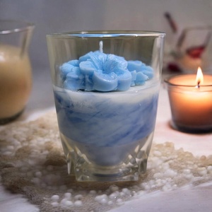 Kék virágos szójaviasz gyertya  - Meska.hu
