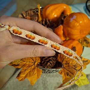 Őszi tök mintás karkötő - Meska.hu