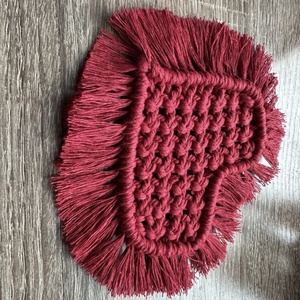 Makramé szív - otthon & életmód - konyhafelszerelés, tálalás - tálalás - tányér- és poháralátét - Meska.hu
