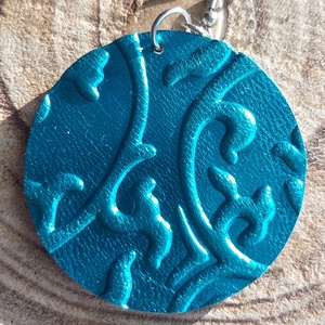 Metál kék bőr fülbevaló - ékszer - fülbevaló - fülékszer - Meska.hu