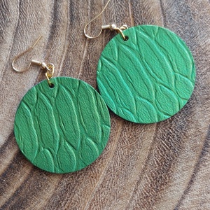 Zöld mintás bőr fülbevaló, Ékszer, Fülbevaló, Lógó fülbevaló, , MESKA