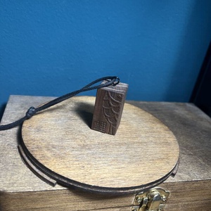 Koi Talizmán - táska & tok - kulcstartó & táskadísz - táskaakasztó - Meska.hu