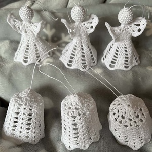 Horgolt angyalka és csengő  - karácsony - karácsonyi lakásdekoráció - karácsonyfadíszek - Meska.hu