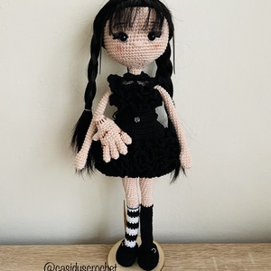 Wednesday Addams - játék & sport - plüssállat & játékfigura - ember - Meska.hu