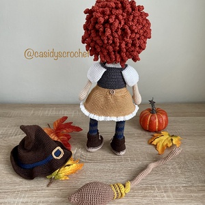 Horgolt boszorkány baba - otthon & életmód - dekoráció - halloween - halloweeni figurák - Meska.hu