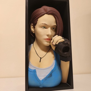 Jill Valentine a Resident evil könyvtámasz  - Meska.hu