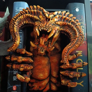 Balrog Gyűrűk ura könyvtámasz , Otthon & Életmód, Dekoráció, Asztal és polc dekoráció, Asztaldísz, Festett tárgyak, Mindenmás, MESKA