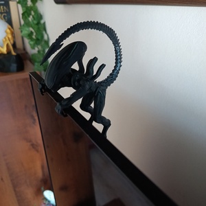 Alien monitor vagy tv dísz  - otthon & életmód - dekoráció - asztal és polc dekoráció - asztaldísz - Meska.hu