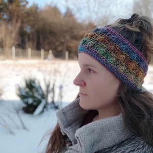 'Szivárvány' horgolt fülvédő - ruha & divat - sál, sapka, kendő - fejpánt - Meska.hu