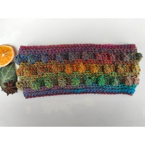 'Szivárvány' horgolt fülvédő - ruha & divat - sál, sapka, kendő - fejpánt - Meska.hu