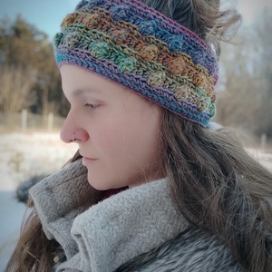 'Szivárvány' horgolt fülvédő - ruha & divat - sál, sapka, kendő - fejpánt - Meska.hu