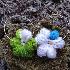 Horgolt virágos szett (nyaklánc+fülbevaló+gyűrű) - tarka - ékszer - ékszerszett - Meska.hu